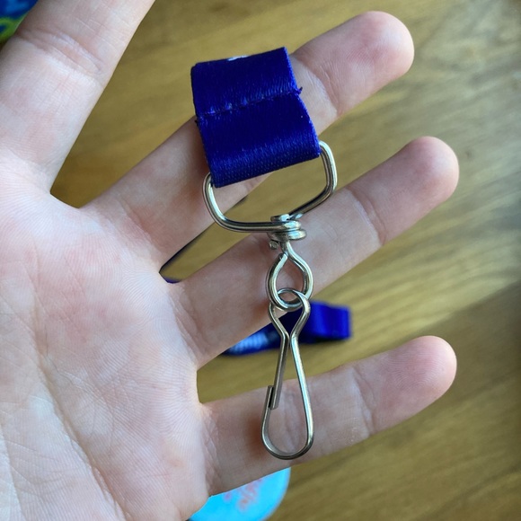 SOLD ON MERC @sampolowski - Picture 3 of 5